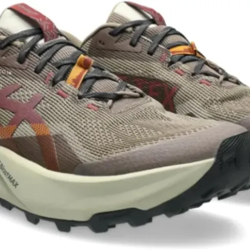 Test Asics Trabuco 14 GTX : la chaussure de trail qui fait le job sous la pluie