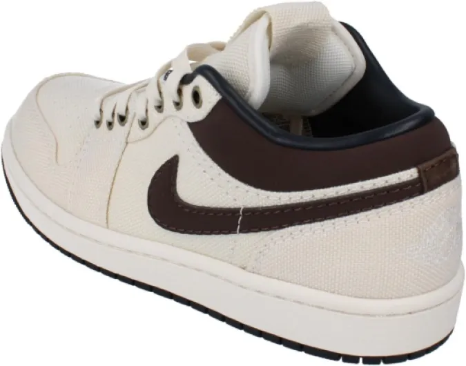 Chaussures Air Jordan 1 Low Premium pour homme (IB8058-110, Pale Ivory/Off Noir/Baroque Brown) 44.5 EU