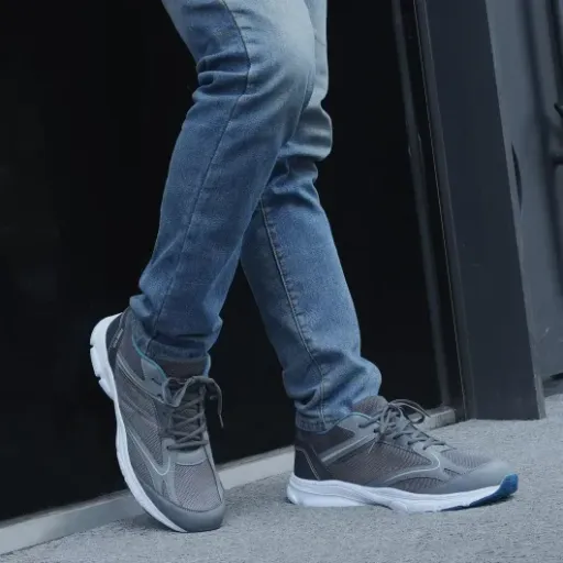 Test Hawkwell Chaussures de Sport grandes tailles : enfin des baskets légères au-delà du 47