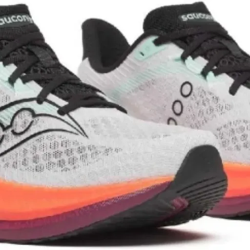Test Saucony Endorphin Speed 5 : la chaussure rapide mais pas que