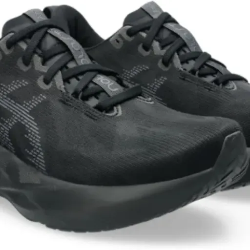 Test ASICS Novablast 5 : des baskets légères qui donnent envie d’accélérer