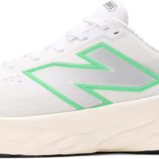 Test New Balance Fresh Foam X 1080 v13 : la grosse pantoufle pour avaler des kilomètres sans se prendre la tête