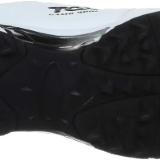 Test SS Camo 9000 Cricket Shoes : des crampons qui font le job sans chichi pour les amateurs de cricket