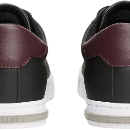 Test Tommy Hilfiger Essential Leather Detail : des baskets propres pour le boulot et le quotidien
