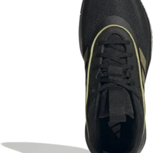 Test adidas Own The Game 3 : des baskets basket polyvalentes pour le terrain et la rue